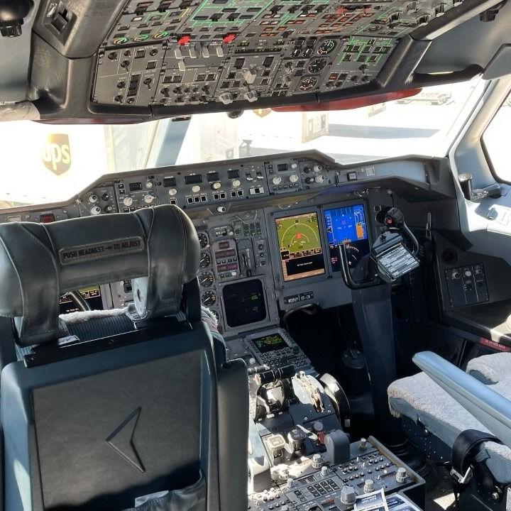 Inside of UPS A300.jpg